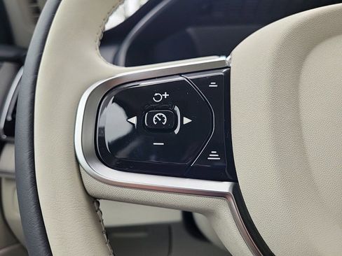 New 2024 Volvo XC90 T8 Ultimate w/ Protection Package Premier image 15