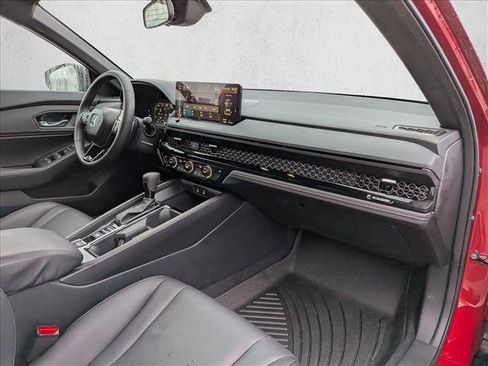 Used 2025 Honda Accord Sport image 22