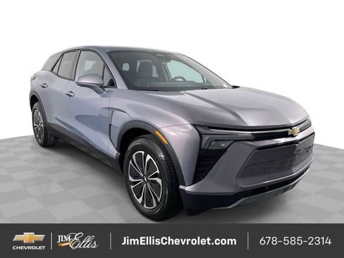 New 2026 Chevrolet Blazer EV LT image 2