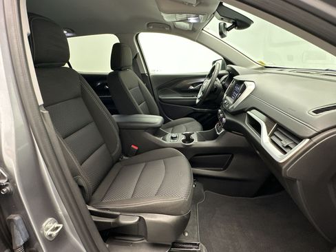 Certified 2024 GMC Terrain SLE w/ Driver Convenience Package AWD/4WD image 24