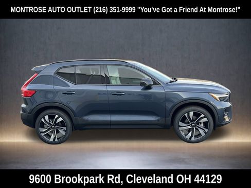 New 2026 Volvo XC40 B5 Ultra w/ Climate Package image 6