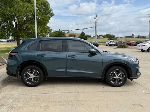 Used 2023 Honda HR-V EX-L image 6