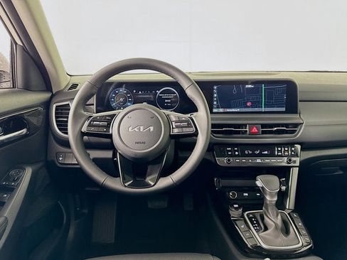 New 2026 Kia Seltos EX image 22