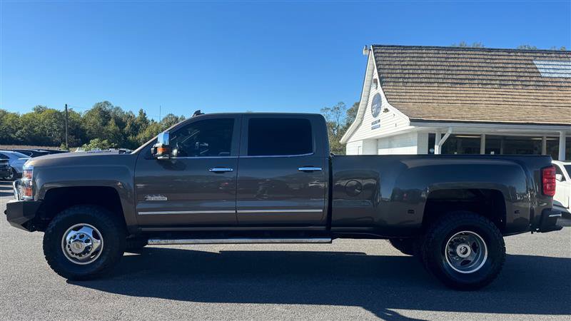 Used 2015 Chevrolet Silverado 3500 High Country w/ Duramax Plus Package AWD/4WD image 10