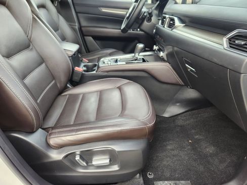 Used 2024 MAZDA CX-5 Signature image 18