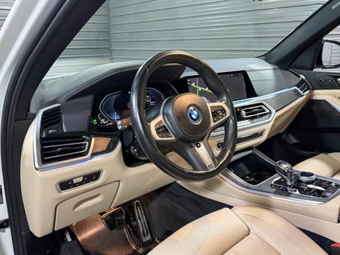 Used 2022 BMW X5 xDrive45e w/ M Sport Package image 14