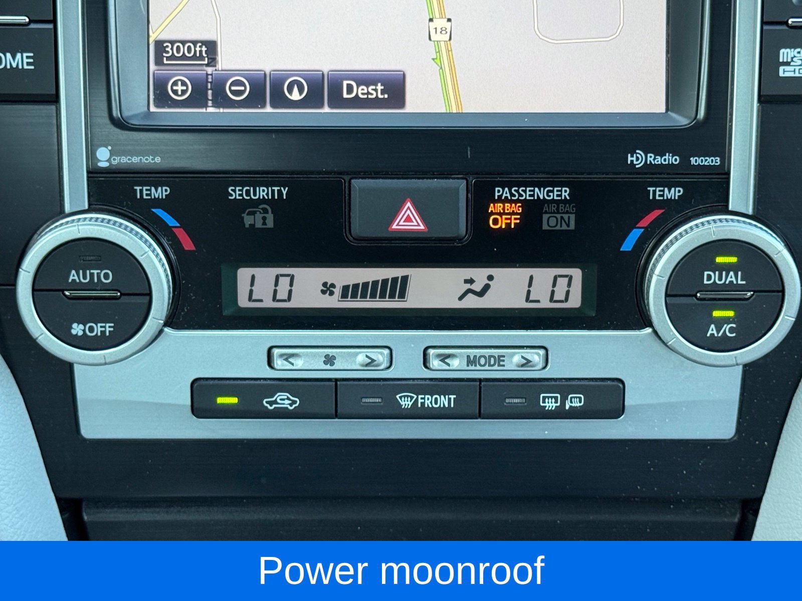 Used 2014 Toyota Camry XLE w/ Leather Package FWD image 27