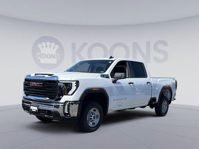 New 2025 GMC Sierra 2500 Pro w/ Convenience Package