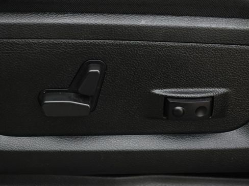 Used 2024 RAM 3500 Laramie w/ Night Edition image 14