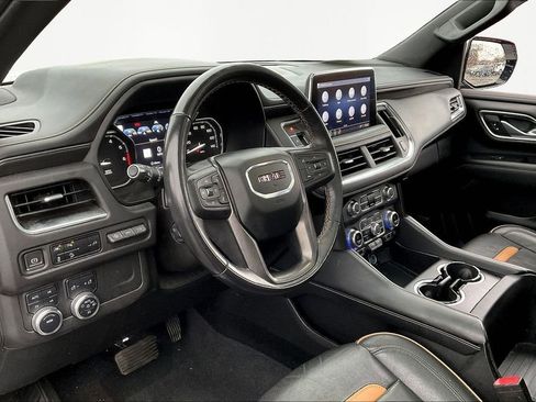 Used 2021 GMC Yukon XL AT4 w/ AT4 Premium Package image 19