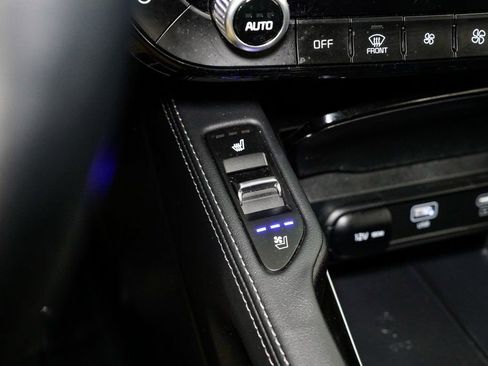 Used 2024 Kia Telluride SX image 23