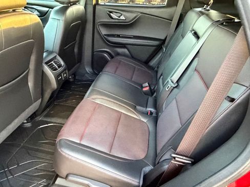 Used 2021 Chevrolet Blazer RS w/ LPO, Floor Liner Package FWD image 34