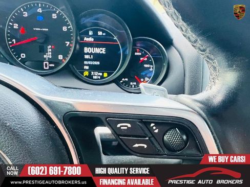 Used 2017 Porsche Cayenne Platinum Edition AWD/4WD image 49