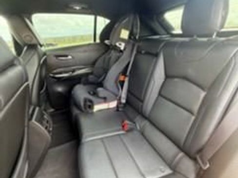 Used 2025 Cadillac XT4 Sport FWD image 11