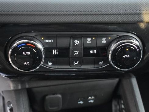 New 2025 Chevrolet TrailBlazer LT w/ Convenience Package image 32