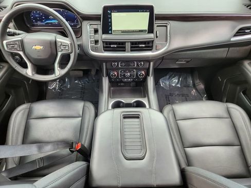 Used 2024 Chevrolet Tahoe LT w/ LT Signature Package AWD/4WD image 27