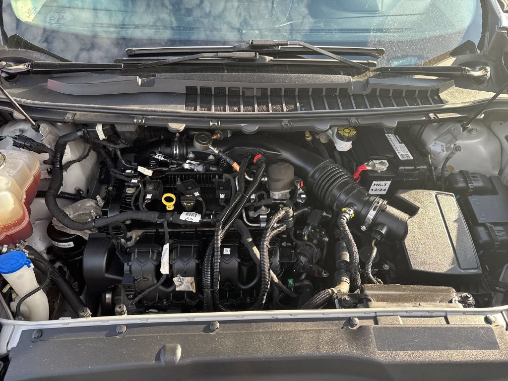Used 2019 Ford Edge SEL AWD/4WD image 18