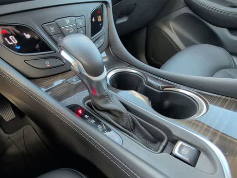 Used 2019 Buick Envision Essence w/ LPO, Road Trip Package image 30