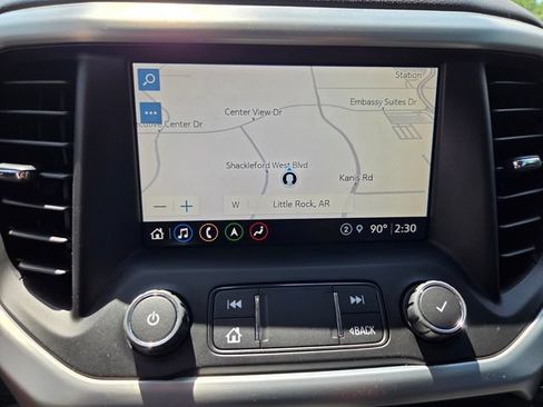 Used 2021 GMC Acadia SLT AWD/4WD image 26