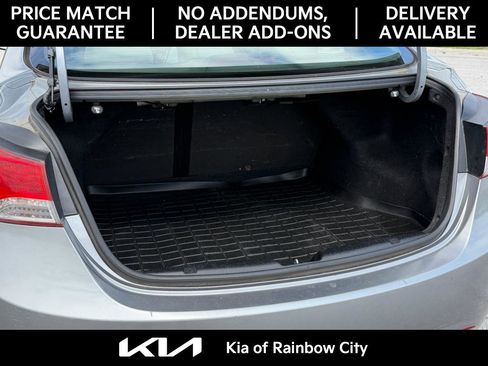 Used 2013 Hyundai Elantra GLS w/ Preferred Pkg FWD image 10