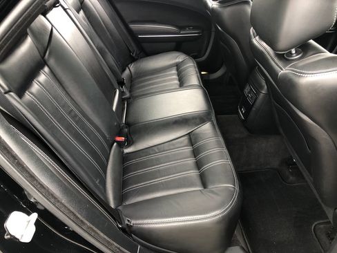 Used 2018 Chrysler 300 S w/ S Model Appearance Package image 25