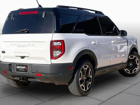 Used 2021 Ford Bronco Sport Outer Banks AWD/4WD image 14