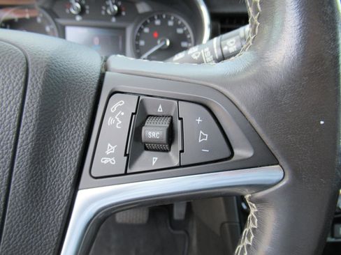 Used 2021 Buick Encore Preferred w/ Safety Package AWD/4WD image 24