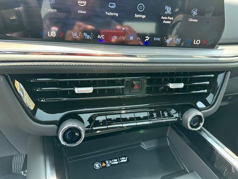 New 2025 Chevrolet Tahoe Premier image 29