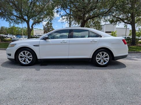Used 2011 Ford Taurus SEL w/ 201A Rapid Spec Order Code image 4