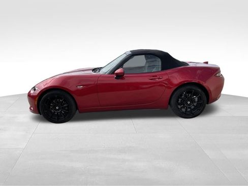 Used 2016 MAZDA MX-5 Miata Grand Touring RWD image 8