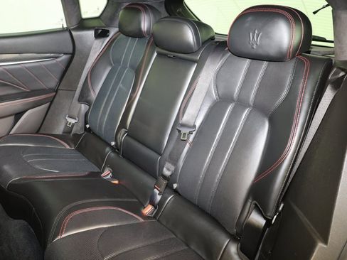 Used 2021 Maserati Levante GTS image 11
