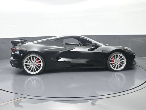 Used 2020 Chevrolet Corvette Stingray Premium Cpe w/ 3LT Preferred Equipment Group RWD image 7