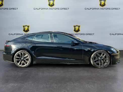 Used 2022 Tesla Model S image 4