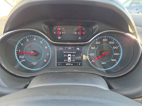 Used 2017 Chevrolet Cruze LT image 13