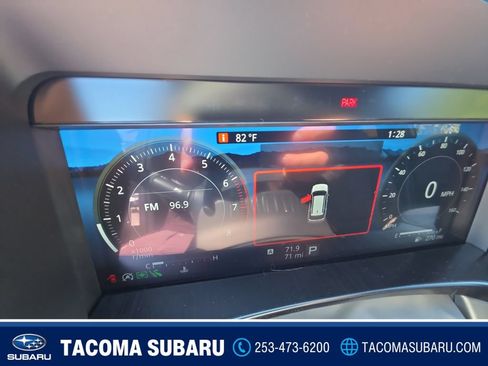 New 2026 Subaru Outback Limited AWD/4WD image 15