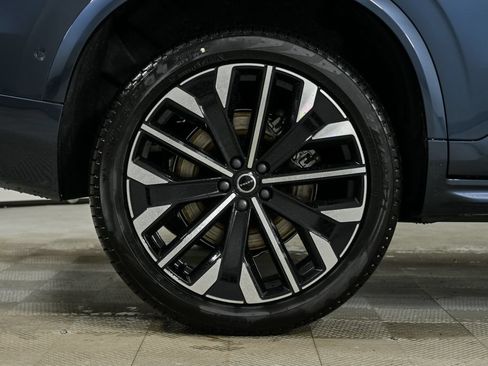 Used 2026 Volvo XC90 B6 Plus w/ Protection Package Premier AWD/4WD image 41