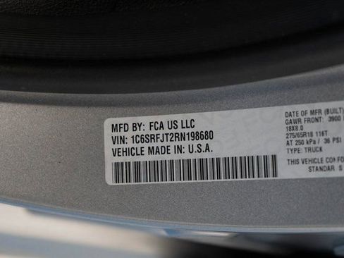 Used 2024 RAM 1500 Laramie image 33