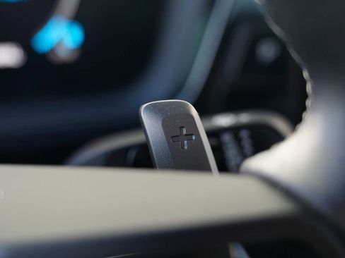 Used 2024 Porsche Cayenne S image 58