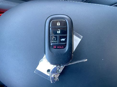 Used 2024 Honda HR-V EX-L image 29