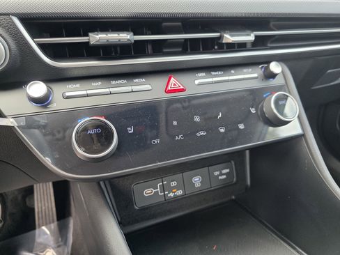 New 2025 Hyundai Sonata SEL image 30