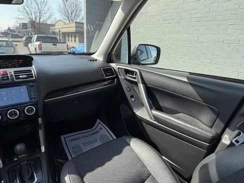 Used 2018 Subaru Forester 2.5i Premium AWD/4WD image 26