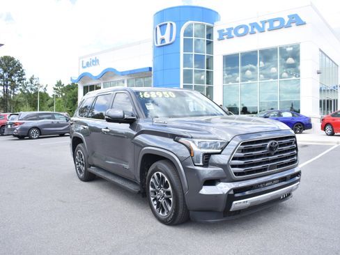 Used 2024 Toyota Sequoia 4WD image 1