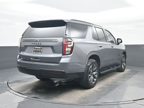 Used 2022 Chevrolet Tahoe Z71 w/ Z71 Off-Road Package AWD/4WD image 6