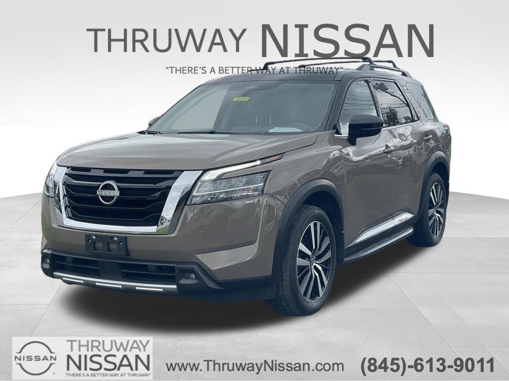 Certified 2024 Nissan Pathfinder Platinum AWD/4WD image 1