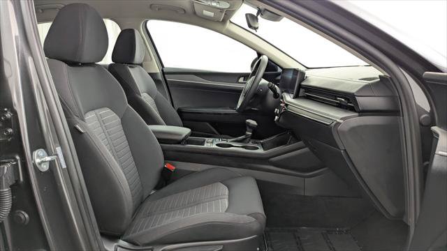 Used 2026 Kia K5 LXS FWD image 22