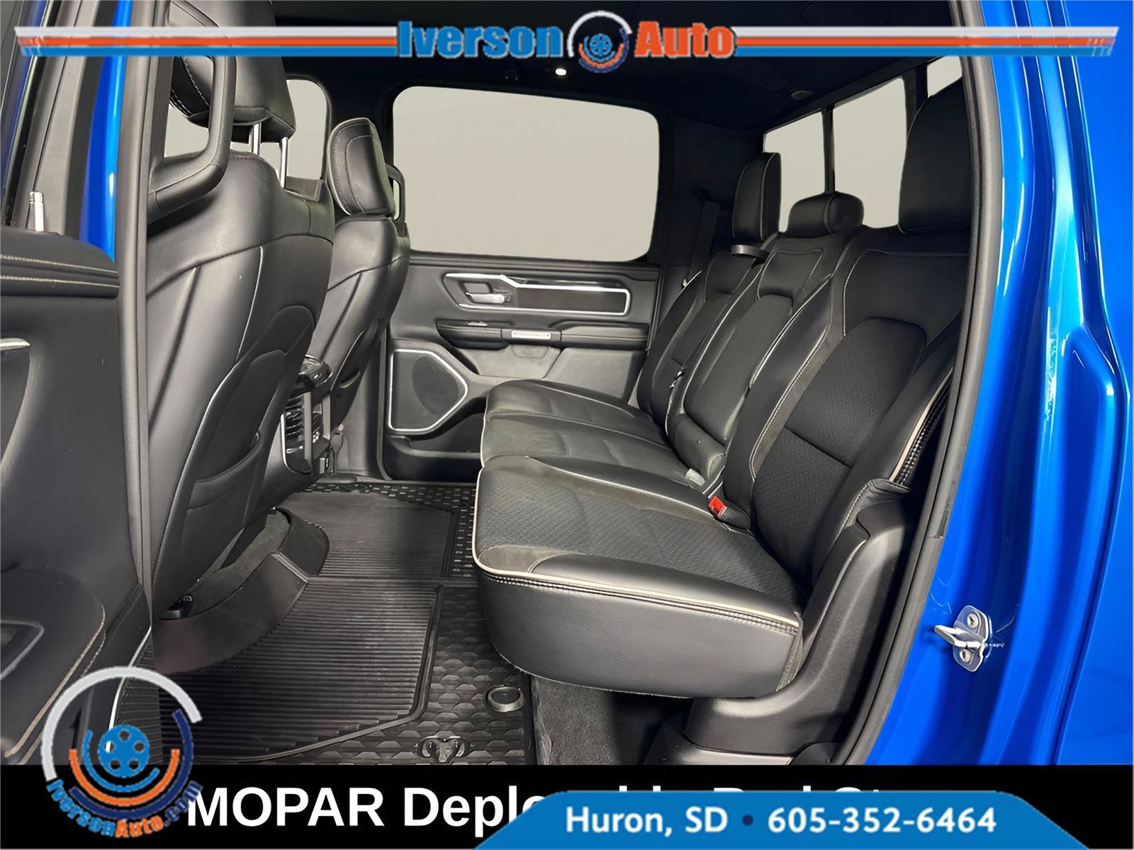 Used 2021 RAM 1500 Laramie w/ Sport Appearance Package AWD/4WD image 15
