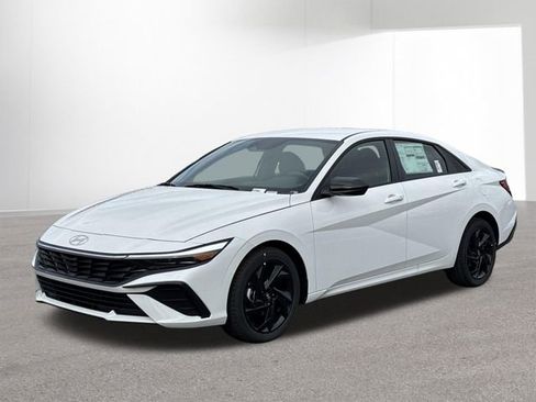 New 2026 Hyundai Elantra Sport FWD image 33