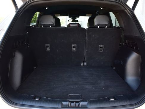 Used 2023 Ford Escape ST-Line w/ Equipment Group 301A FWD image 25