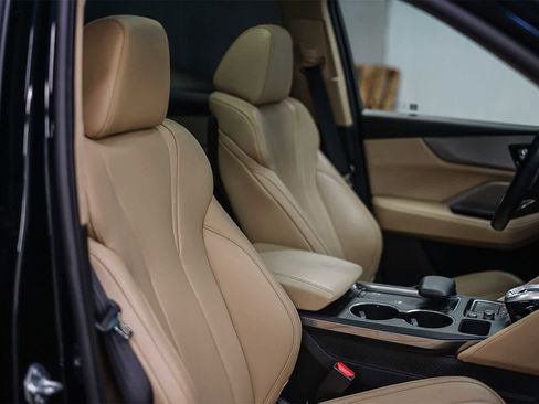 Used 2023 Acura MDX FWD image 17