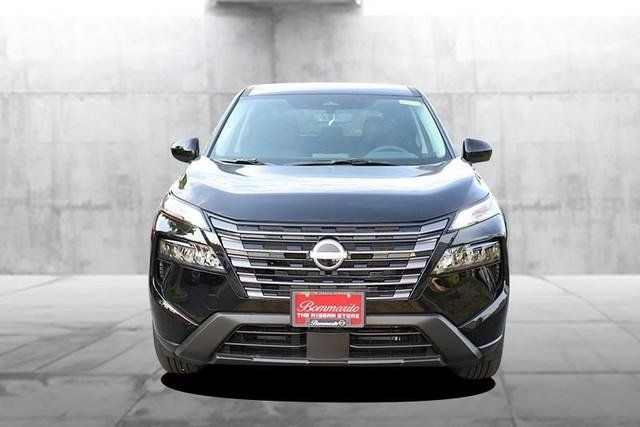 New 2026 Nissan Rogue SV AWD/4WD image 4